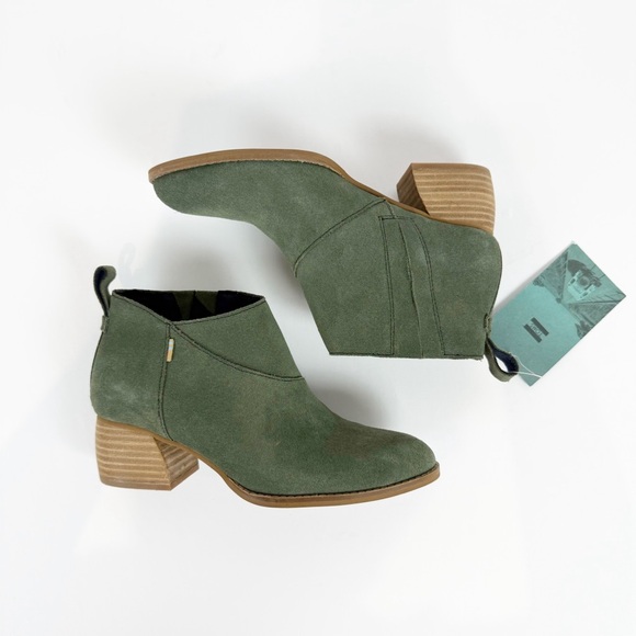 NWT TOMS Leilani Suede Leather Bootie Size 6 - Picture 3 of 12